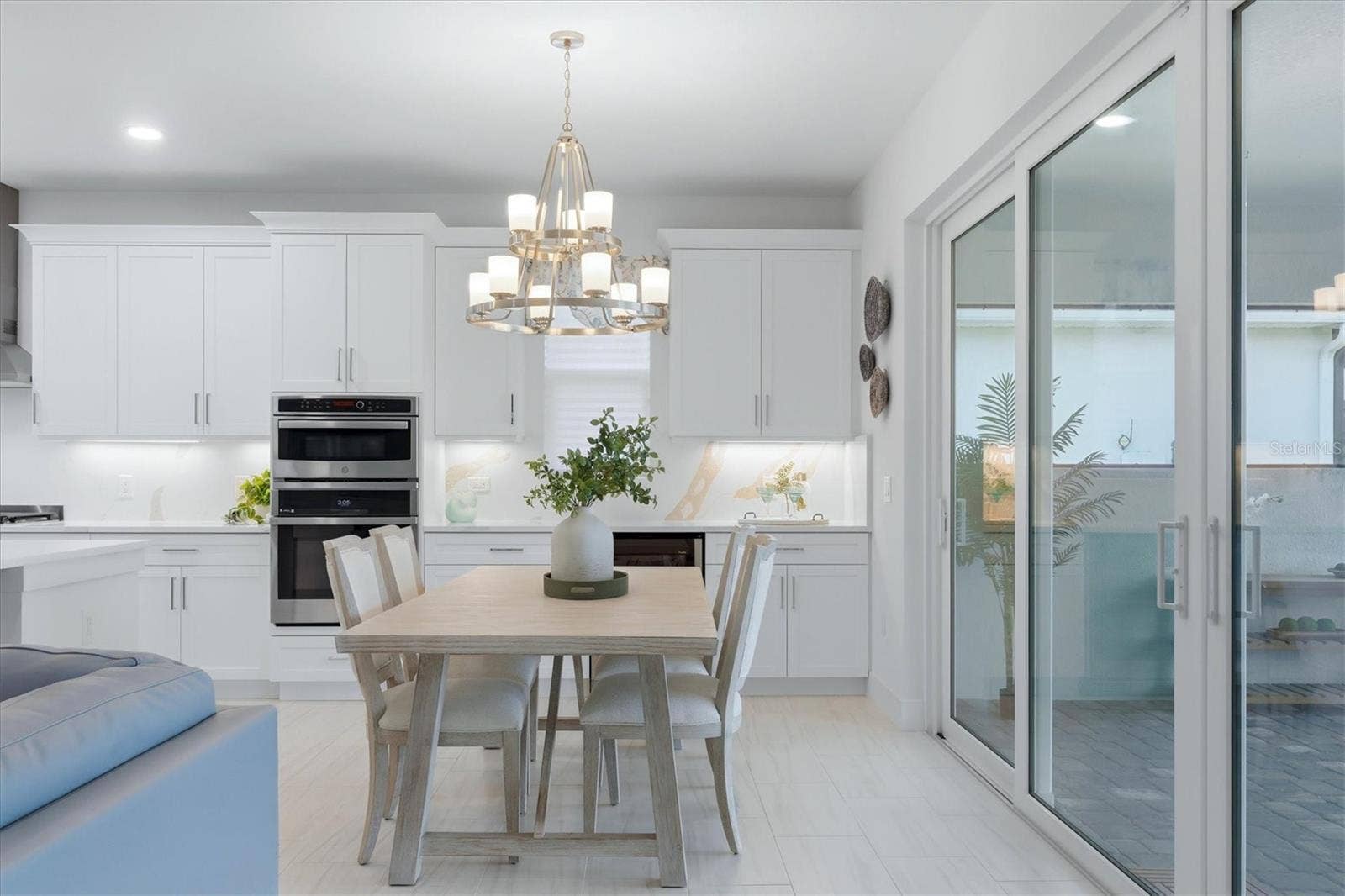 1104 WATERLINE COURT, Sarasota, FL 34240 1104 WATERLINE COURT, Sarasota, FL 34240