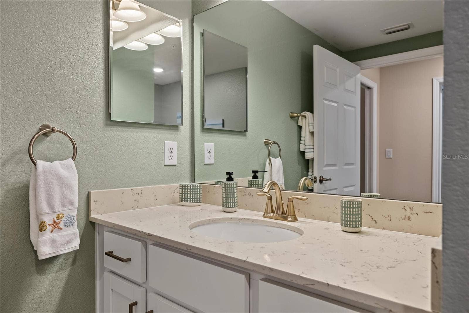 1017 TIDEWATER SHORES LOOP, #1017, Bradenton, FL 34208