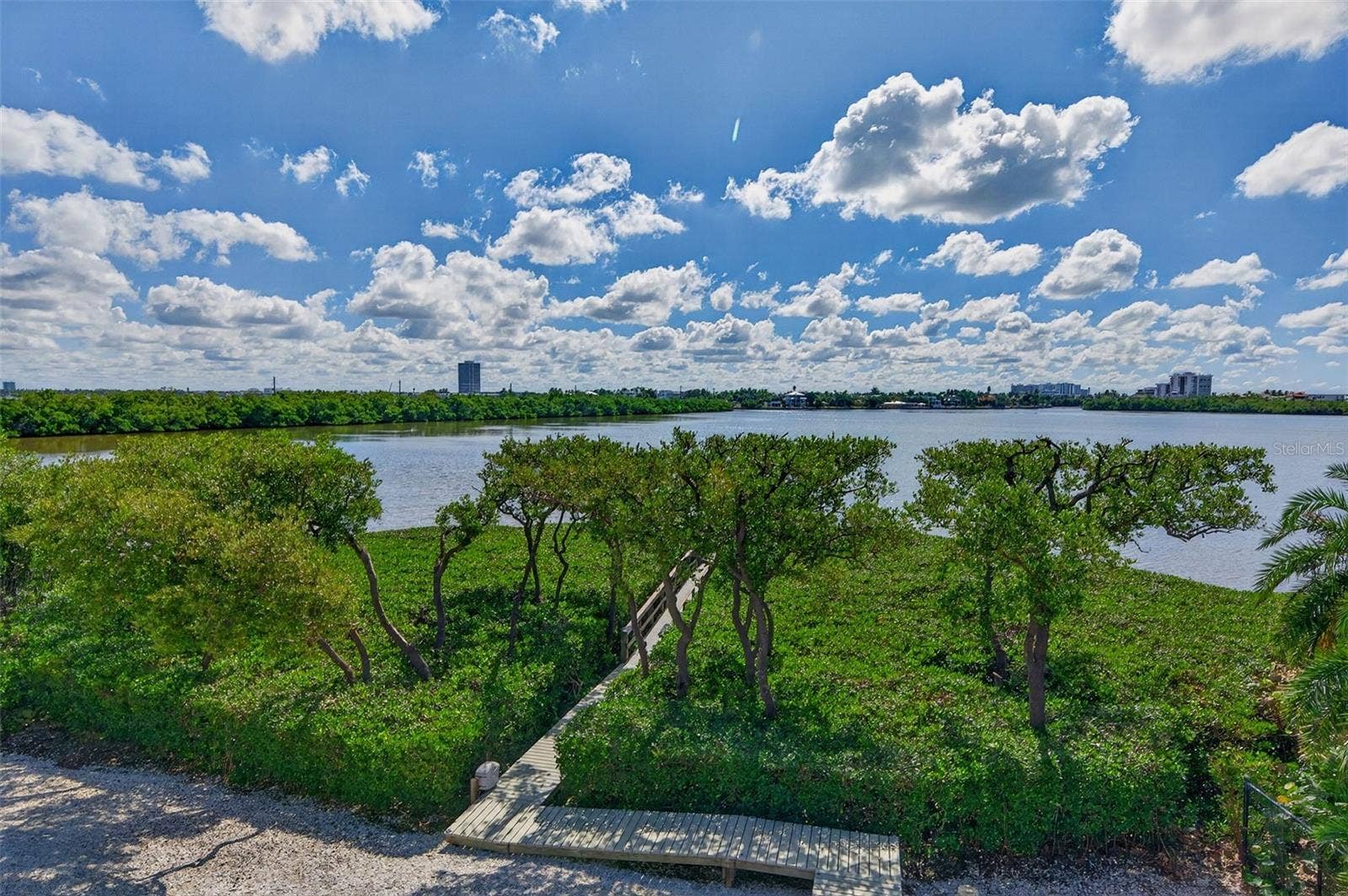 222 MORNINGSIDE DRIVE, Sarasota, FL 34236 222 MORNINGSIDE DRIVE, Sarasota, FL 34236