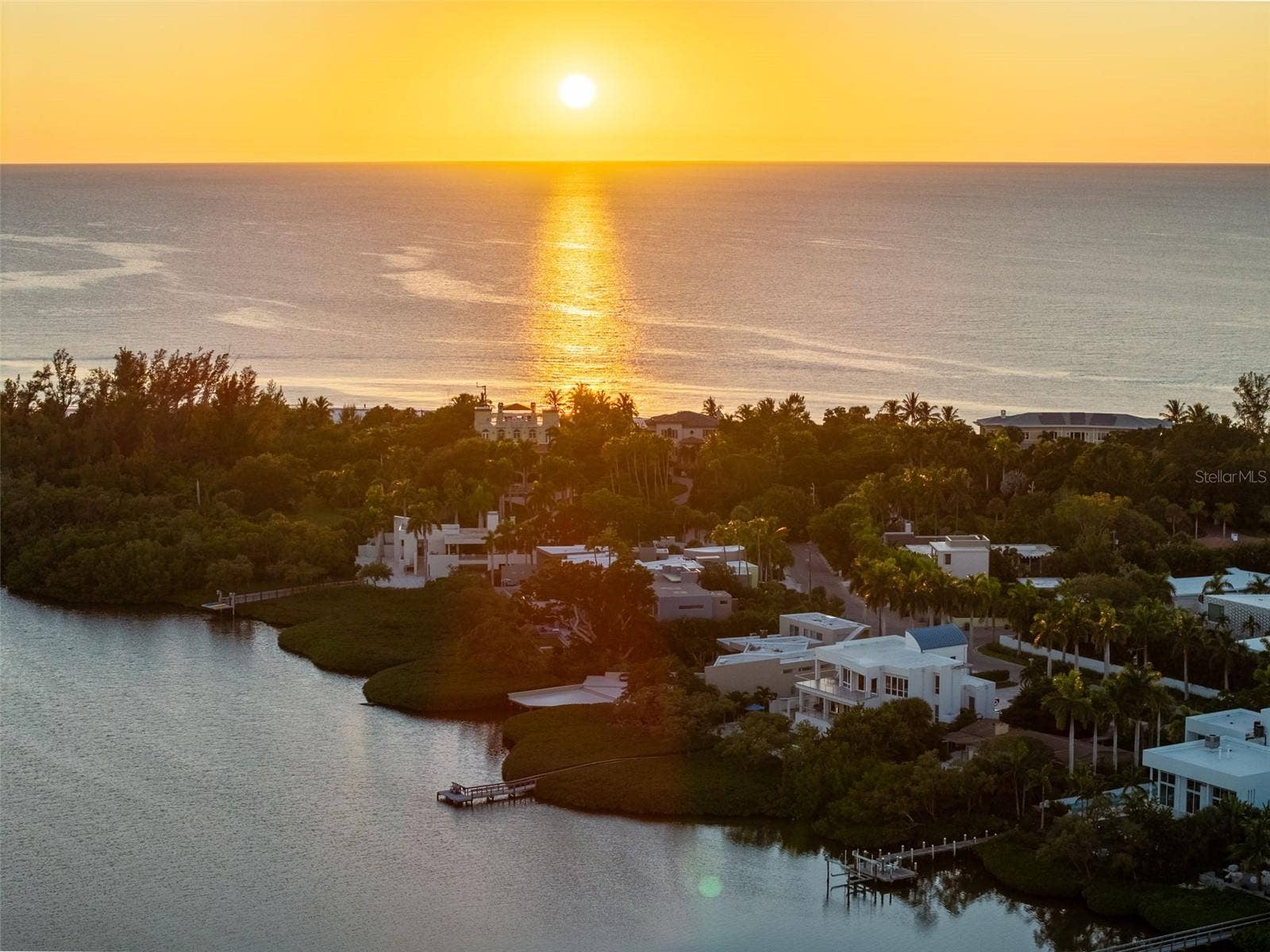 222 MORNINGSIDE DRIVE, Sarasota, FL 34236 222 MORNINGSIDE DRIVE, Sarasota, FL 34236