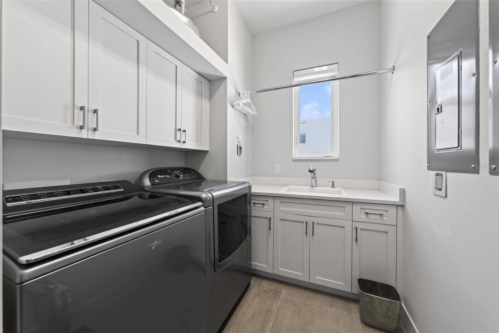 222 MORNINGSIDE DRIVE, Sarasota, FL 34236 222 MORNINGSIDE DRIVE, Sarasota, FL 34236