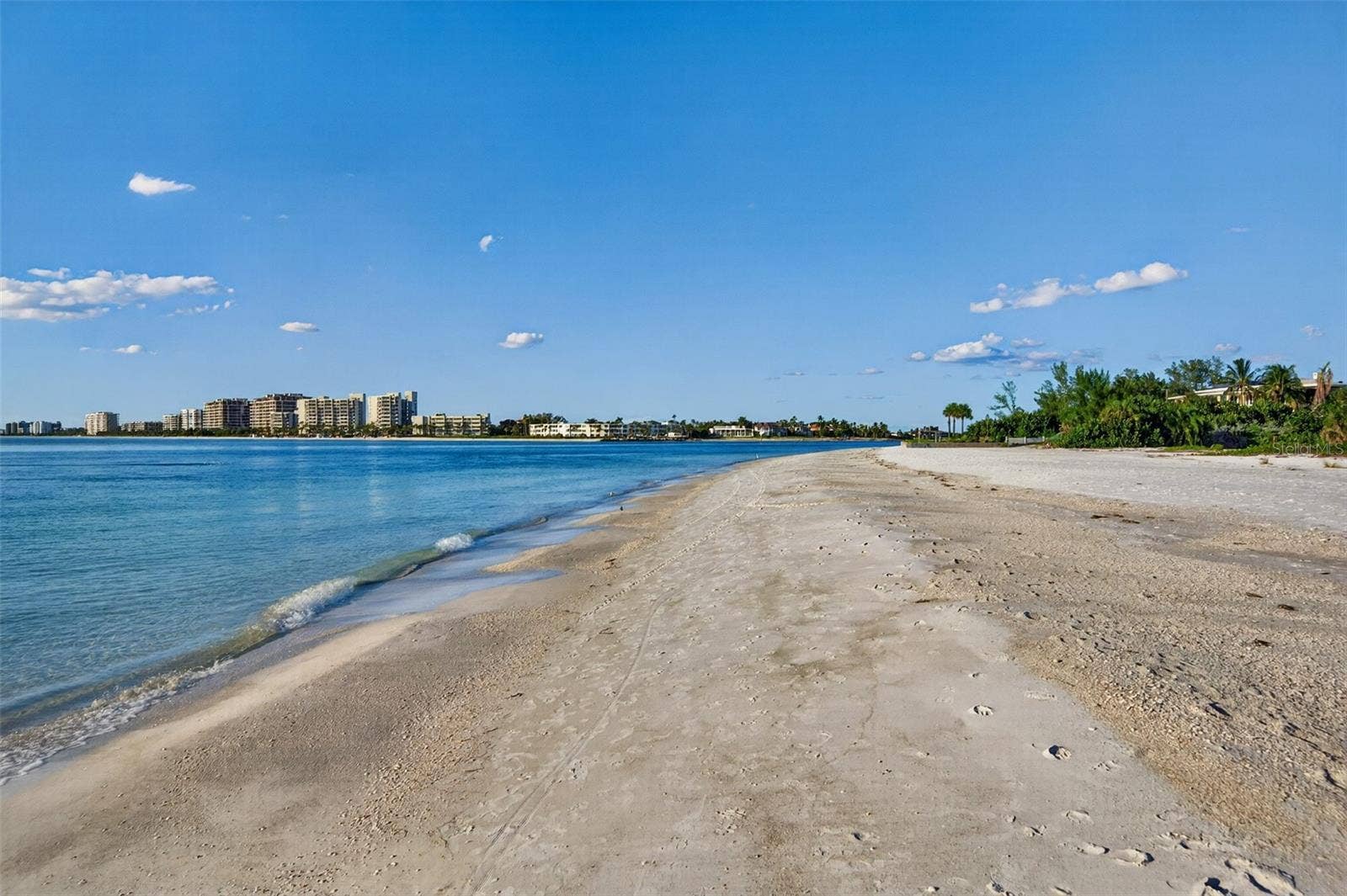 222 MORNINGSIDE DRIVE, Sarasota, FL 34236 222 MORNINGSIDE DRIVE, Sarasota, FL 34236