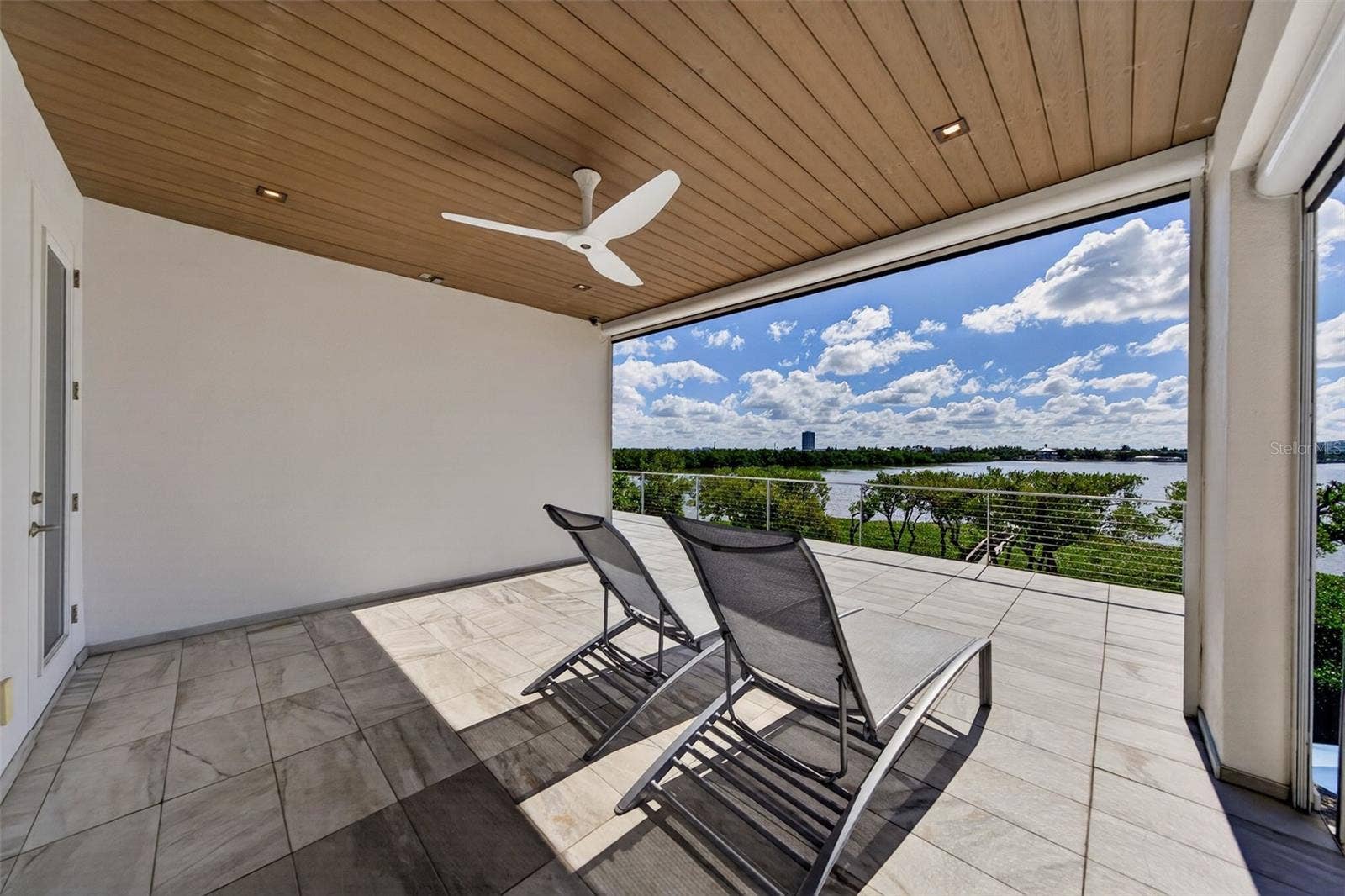 222 MORNINGSIDE DRIVE, Sarasota, FL 34236 222 MORNINGSIDE DRIVE, Sarasota, FL 34236