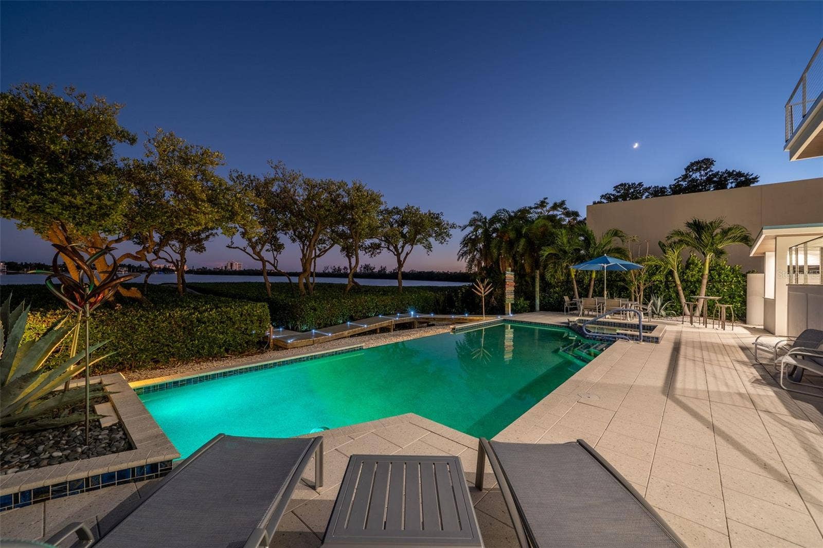 222 MORNINGSIDE DRIVE, Sarasota, FL 34236 222 MORNINGSIDE DRIVE, Sarasota, FL 34236