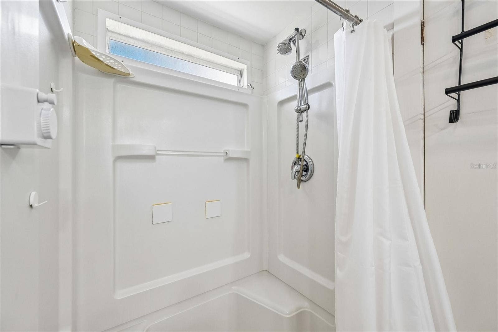 8455 ALBATROSS LANE, Englewood, FL 34224 Primary Bathroom with walk-in shower