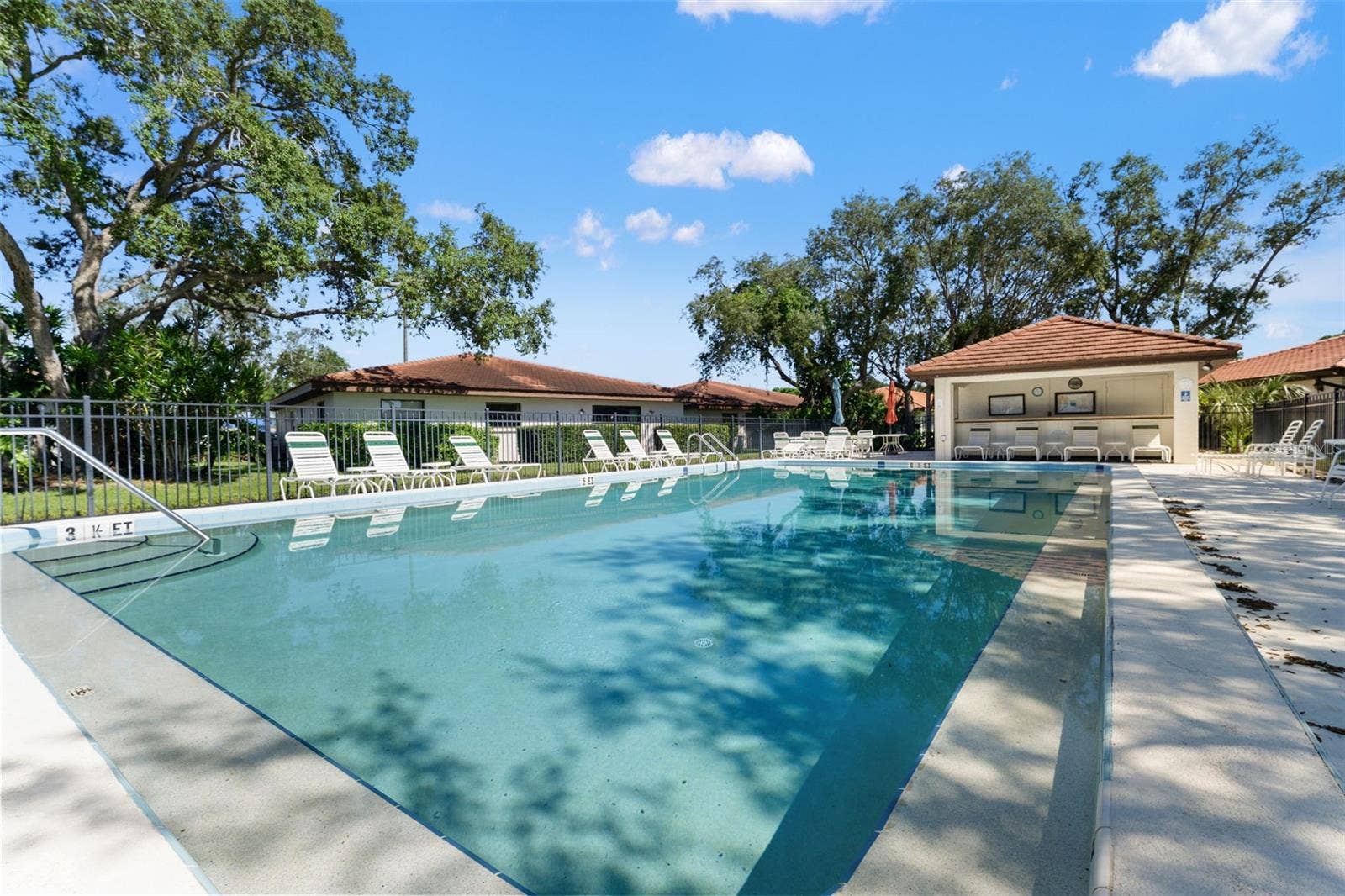 3004 VIVIENDA DRIVE, Bradenton, FL 34207