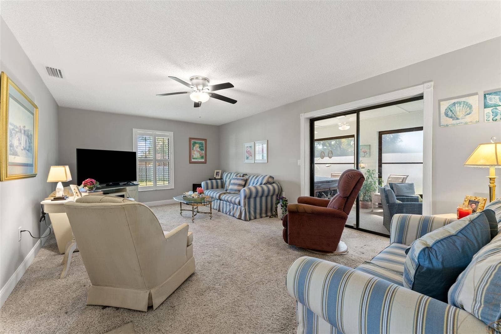 3004 VIVIENDA DRIVE, Bradenton, FL 34207