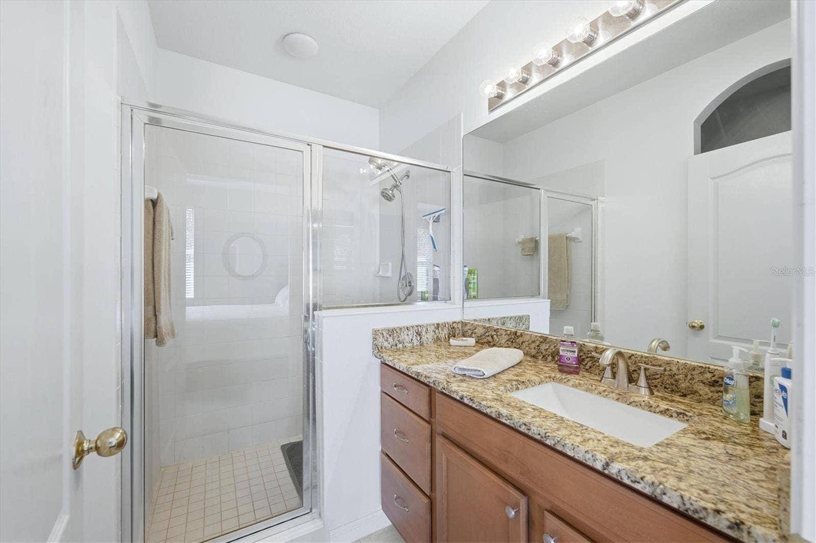 1153 JONAH DRIVE, North Port, FL 34289 En-suite walk-in shower