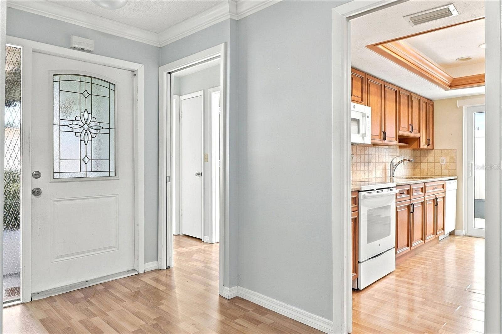 6272 GREEN VIEW CIR, #114, Sarasota, FL 34231 6272 GREEN VIEW CIR, #114, Sarasota, FL 34231