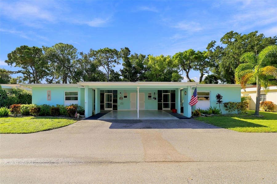 Property photo for 6272 GREEN VIEW CIR, #114, Sarasota, FL