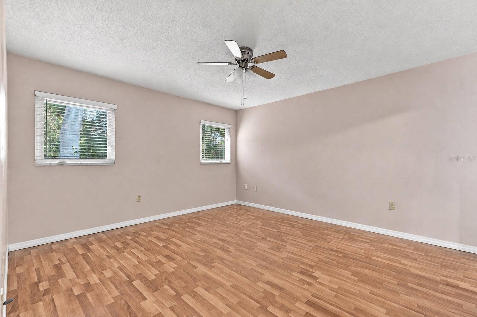 6272 GREEN VIEW CIR, #114, Sarasota, FL 34231 6272 GREEN VIEW CIR, #114, Sarasota, FL 34231