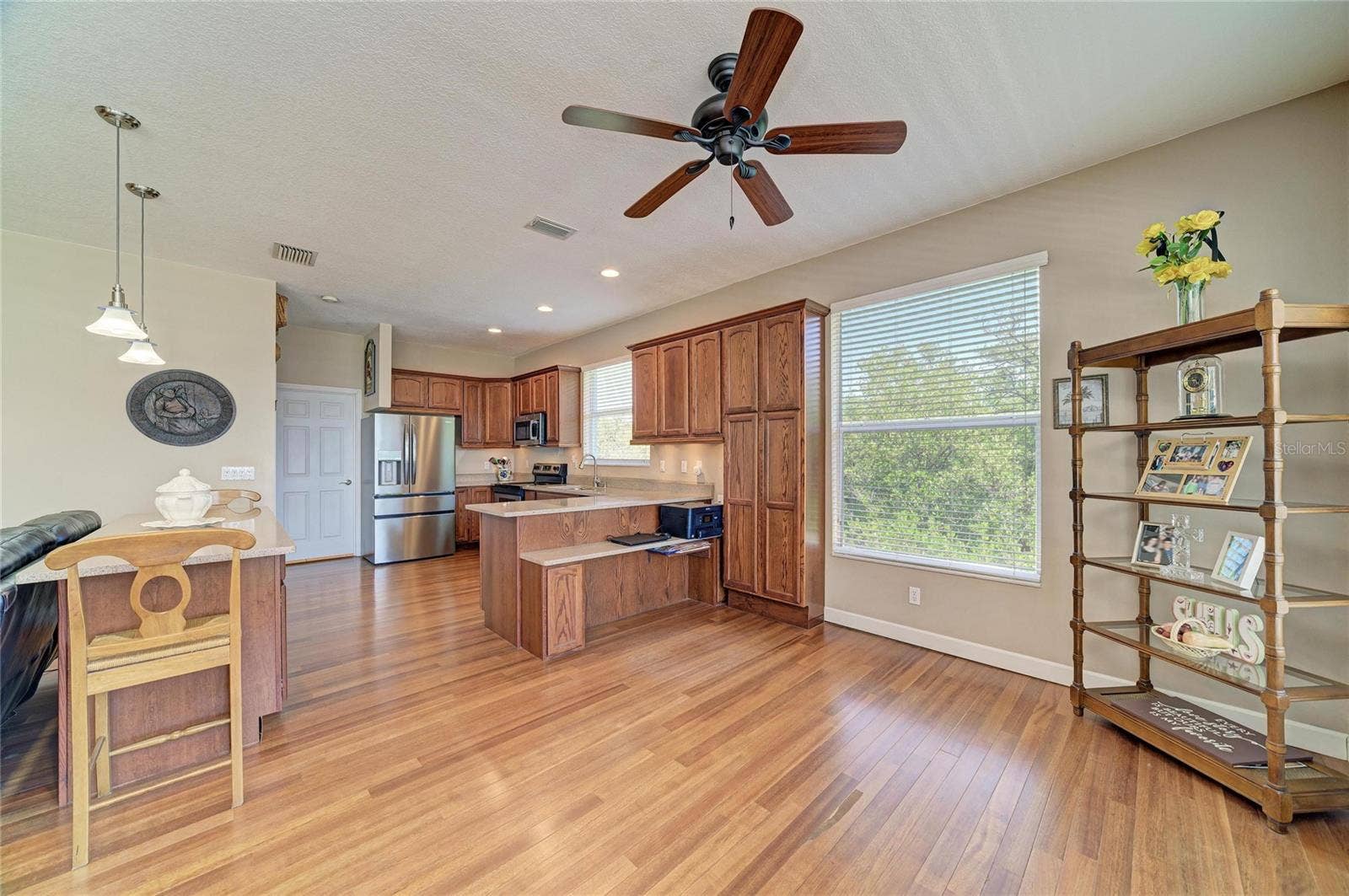 310 13TH AVENUE W, Palmetto, FL 34221 310 13TH AVENUE W, Palmetto, FL 34221