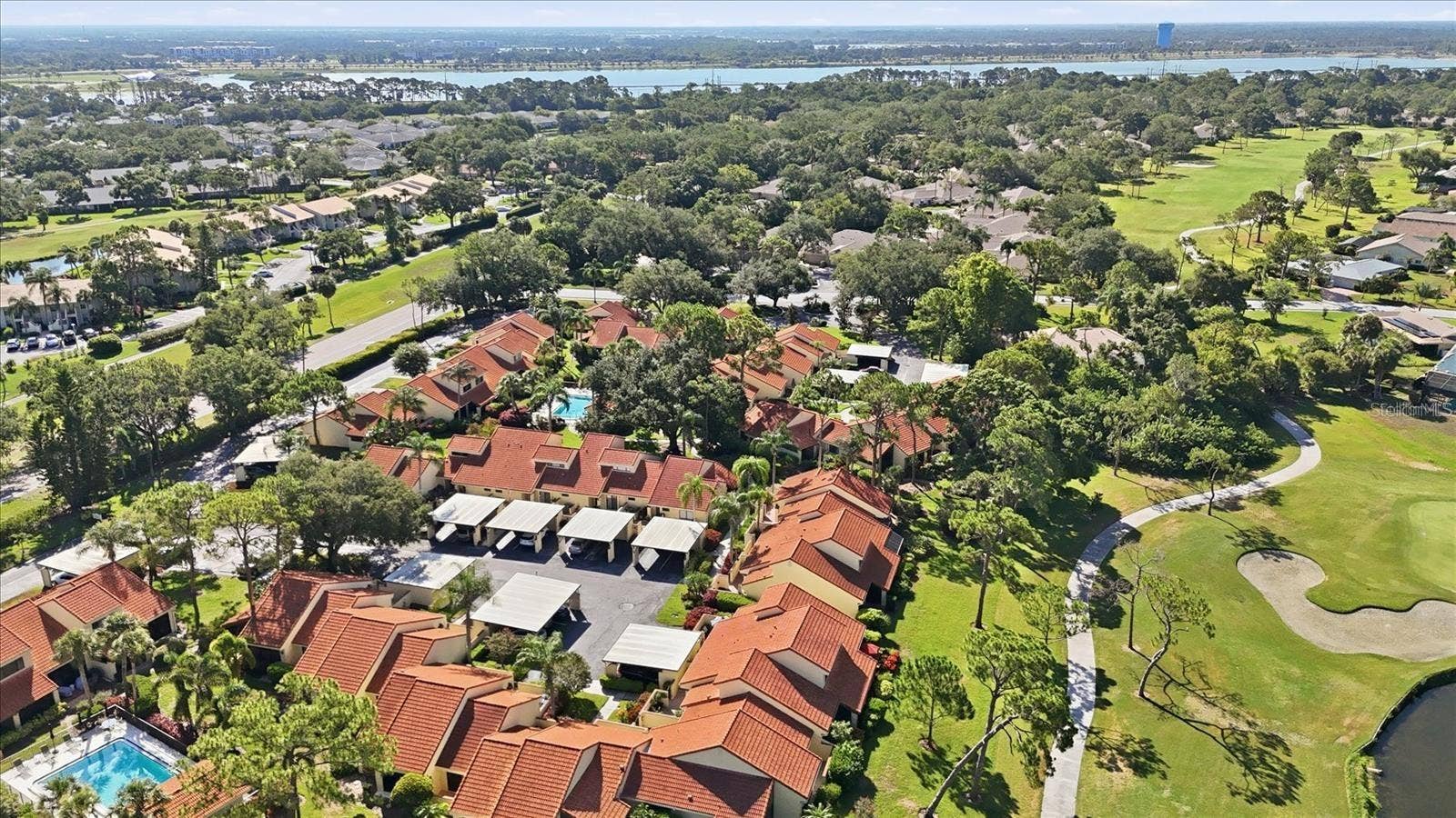 5387 HUNTINGWOOD COURT, #4, Sarasota, FL 34235 5387 HUNTINGWOOD COURT, #4, Sarasota, FL 34235