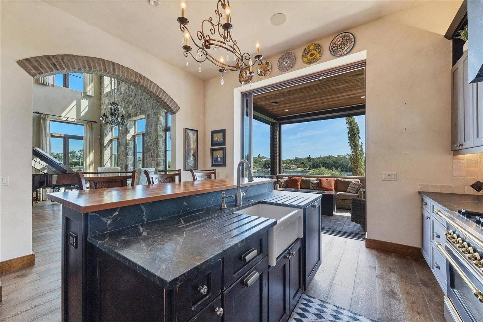315 S SHORE DRIVE, Sarasota, FL 34234 315 S SHORE DRIVE, Sarasota, FL 34234
