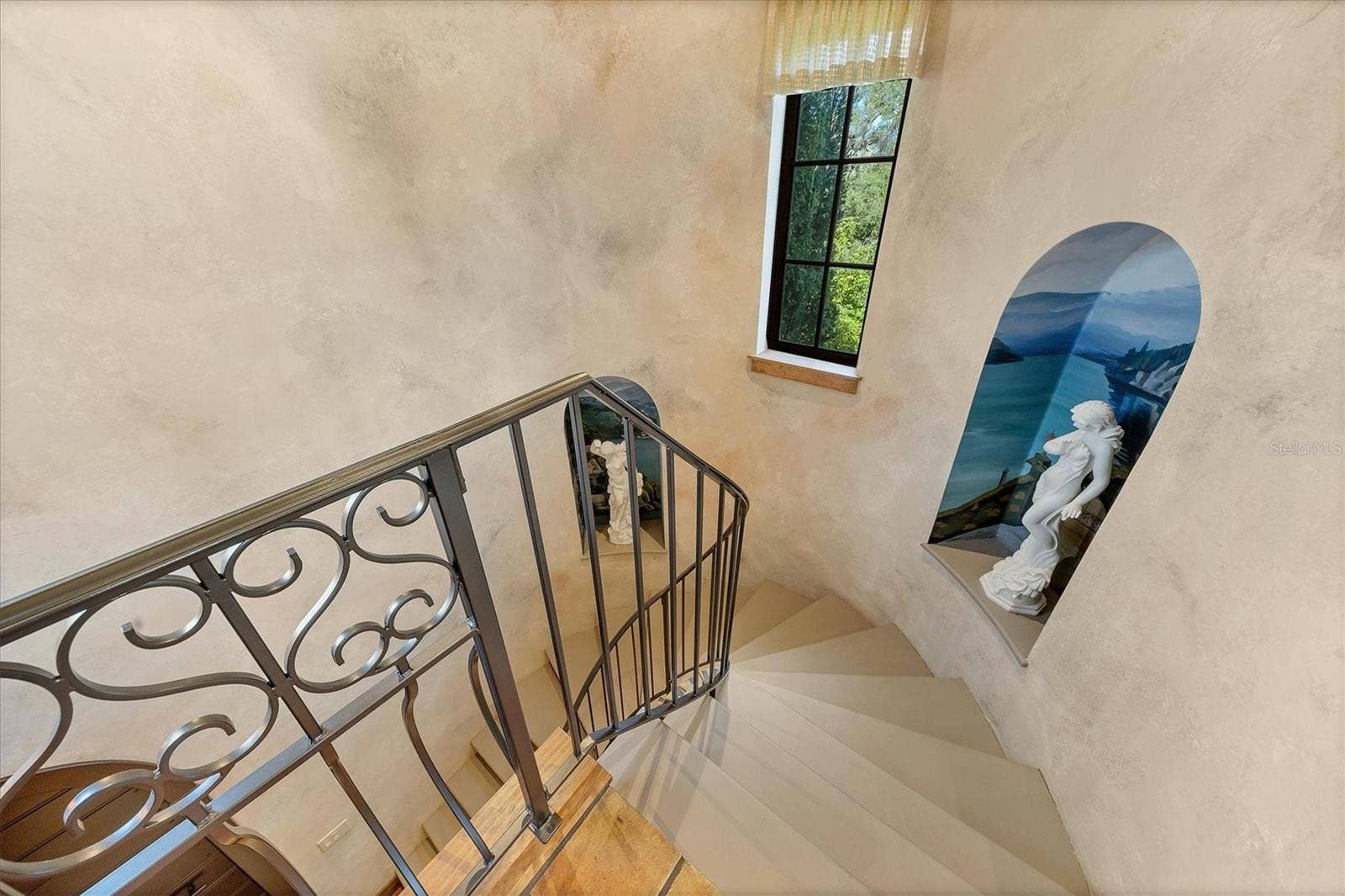 315 S SHORE DRIVE, Sarasota, FL 34234 315 S SHORE DRIVE, Sarasota, FL 34234