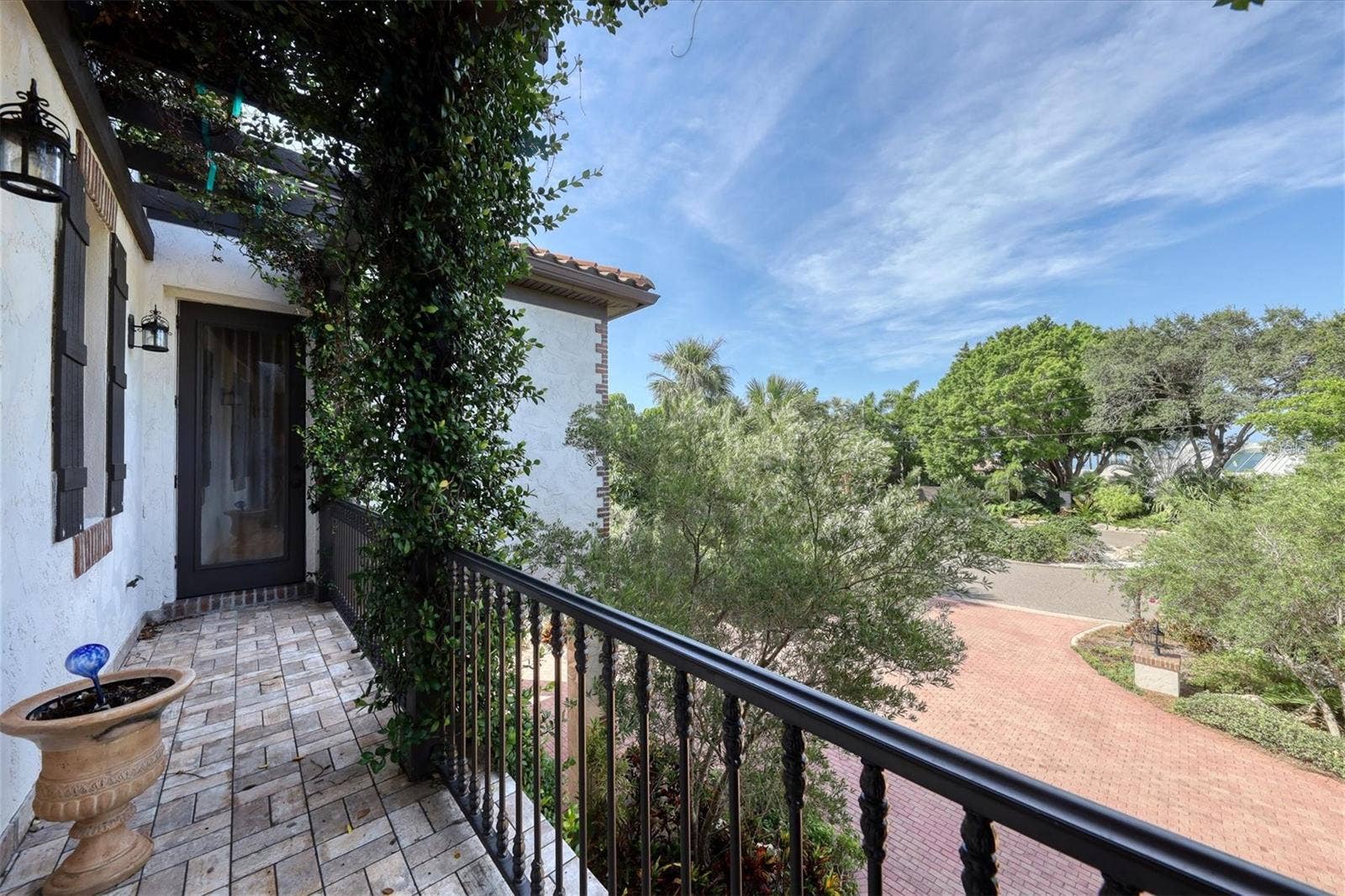 315 S SHORE DRIVE, Sarasota, FL 34234 315 S SHORE DRIVE, Sarasota, FL 34234