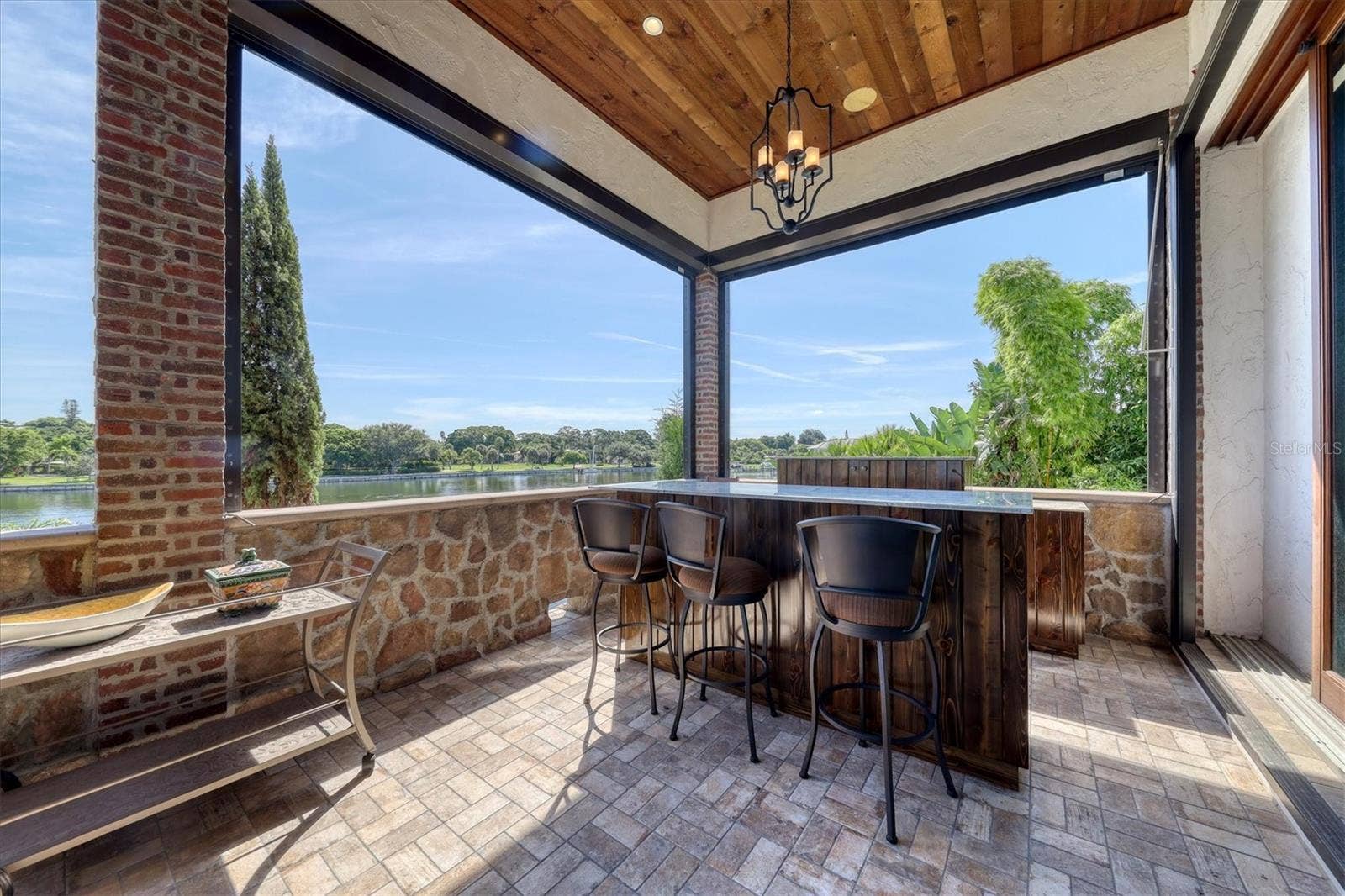 315 S SHORE DRIVE, Sarasota, FL 34234 315 S SHORE DRIVE, Sarasota, FL 34234