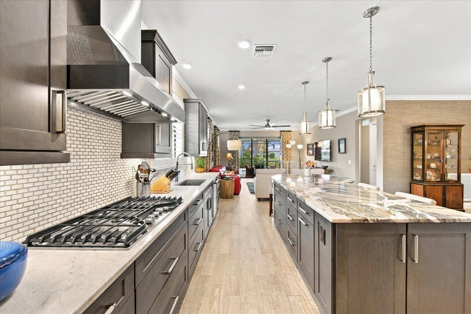6808 CHESTER TRAIL, Bradenton, FL 34202 6808 CHESTER TRAIL, Bradenton, FL 34202
