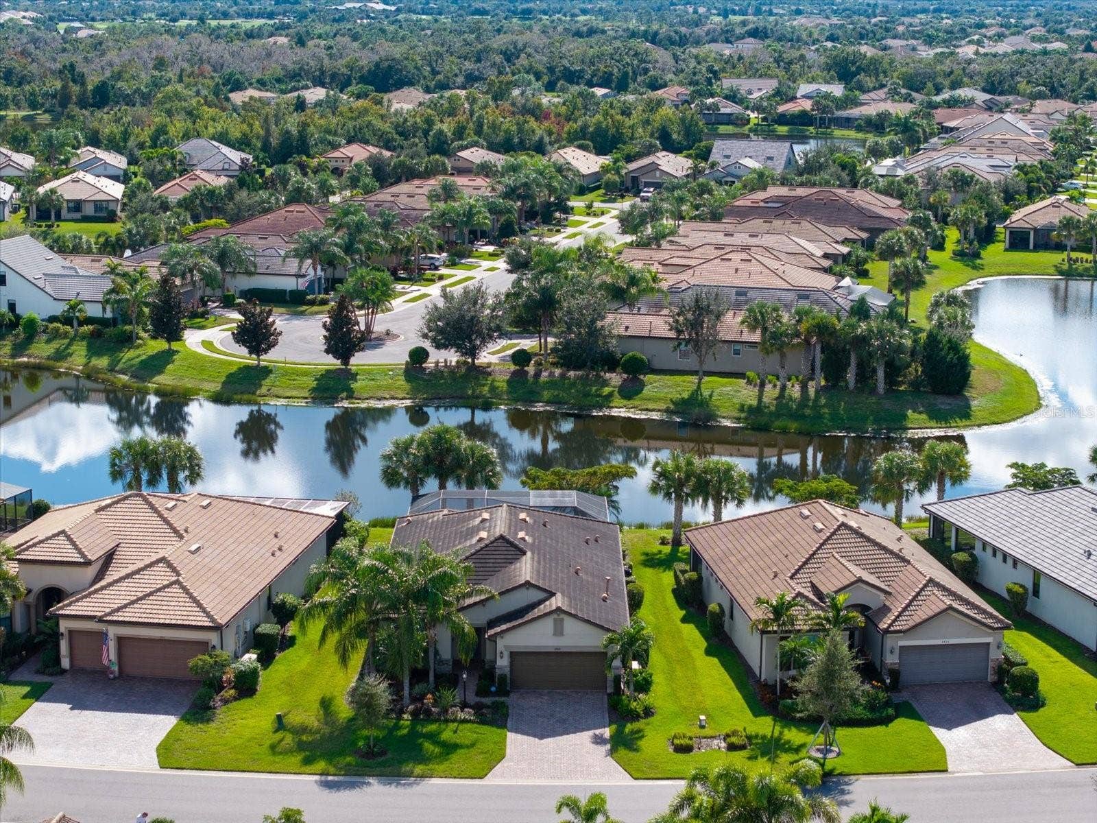 6808 CHESTER TRAIL, Bradenton, FL 34202 6808 CHESTER TRAIL, Bradenton, FL 34202