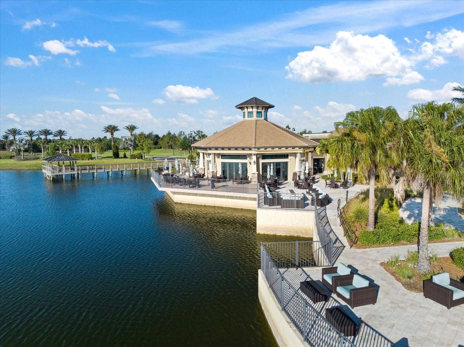 6808 CHESTER TRAIL, Bradenton, FL 34202 6808 CHESTER TRAIL, Bradenton, FL 34202