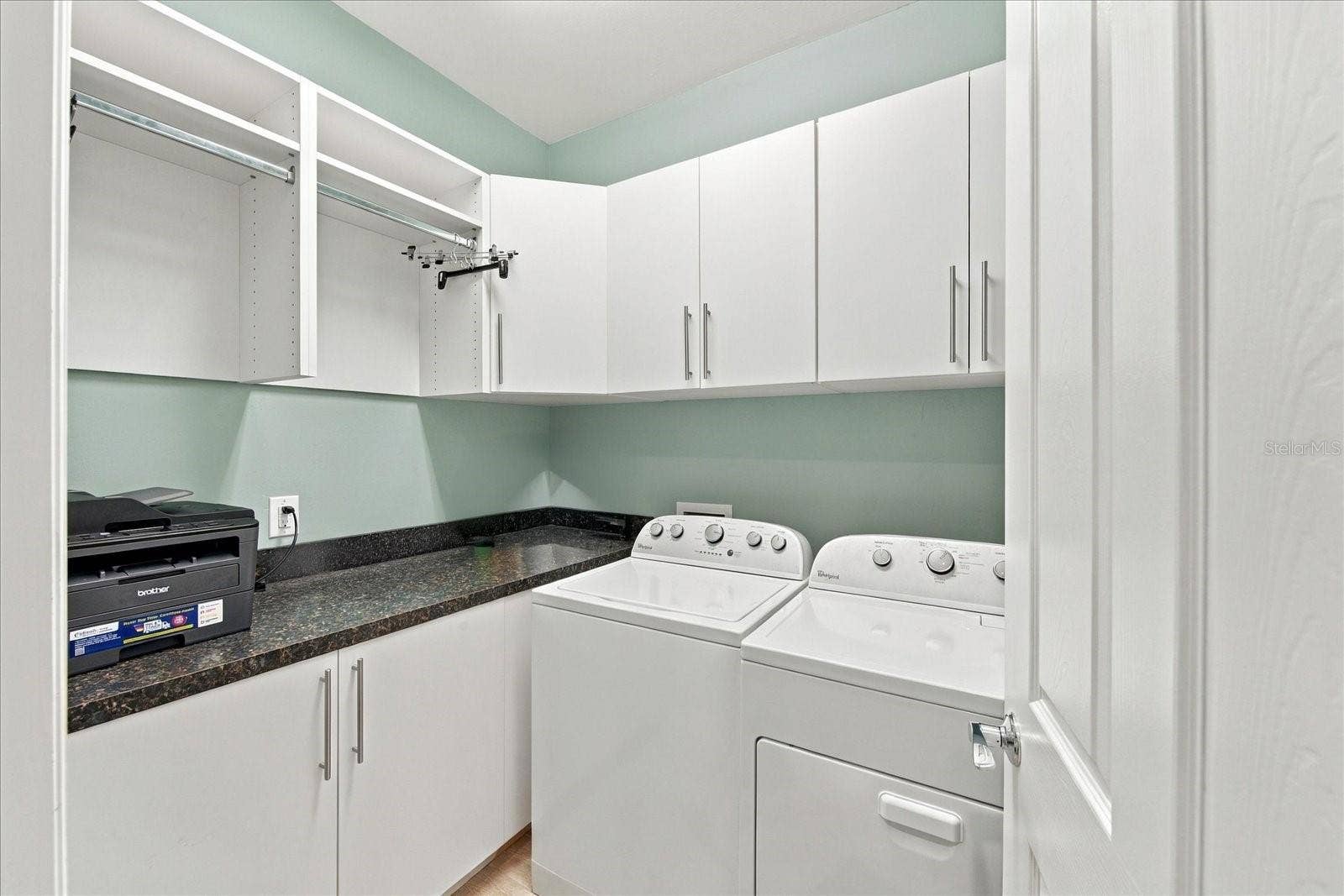 6808 CHESTER TRAIL, Bradenton, FL 34202 6808 CHESTER TRAIL, Bradenton, FL 34202