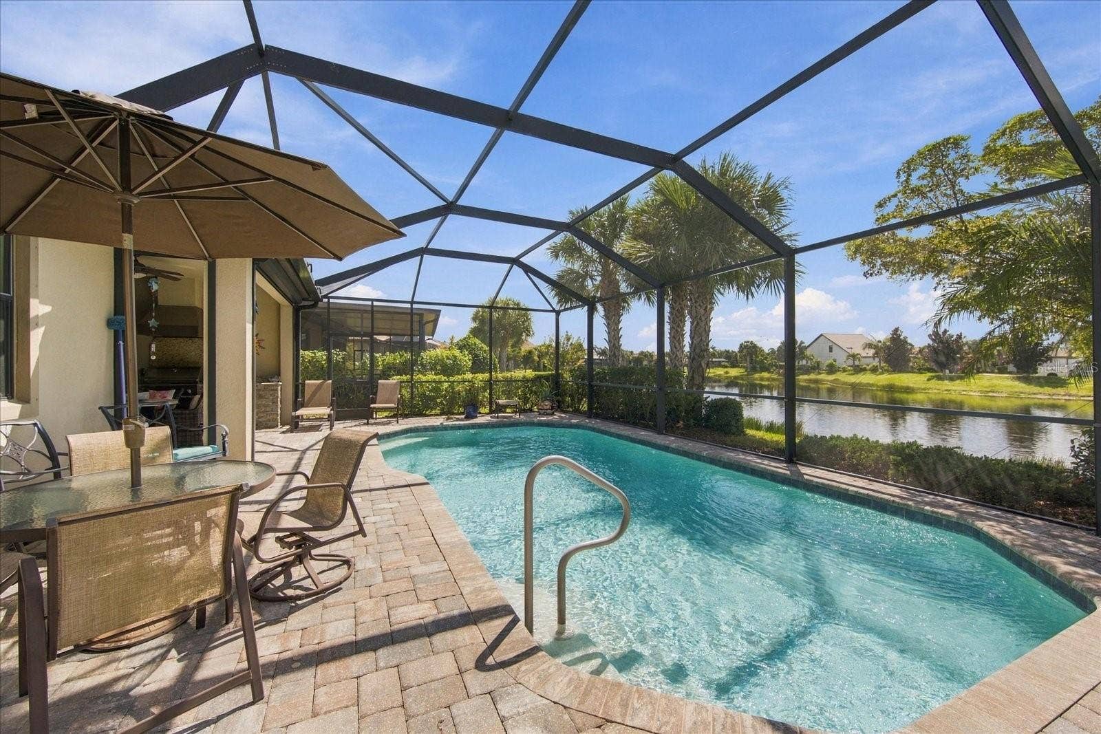 6808 CHESTER TRAIL, Bradenton, FL 34202 6808 CHESTER TRAIL, Bradenton, FL 34202
