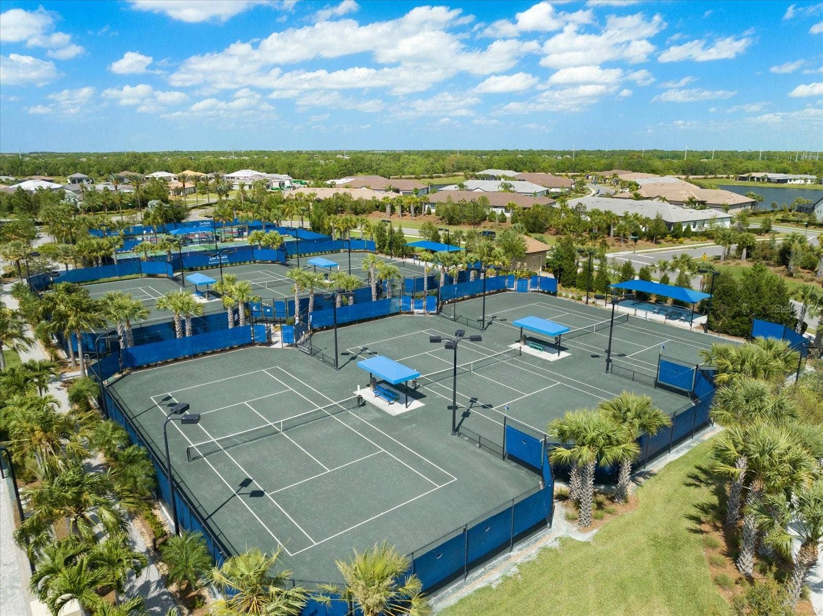 6808 CHESTER TRAIL, Bradenton, FL 34202 6808 CHESTER TRAIL, Bradenton, FL 34202