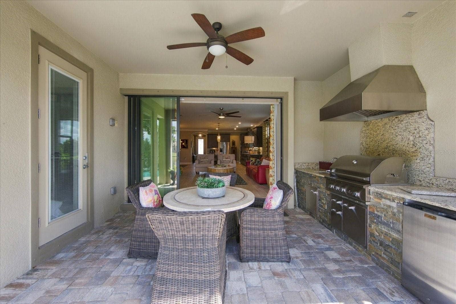 6808 CHESTER TRAIL, Bradenton, FL 34202 6808 CHESTER TRAIL, Bradenton, FL 34202