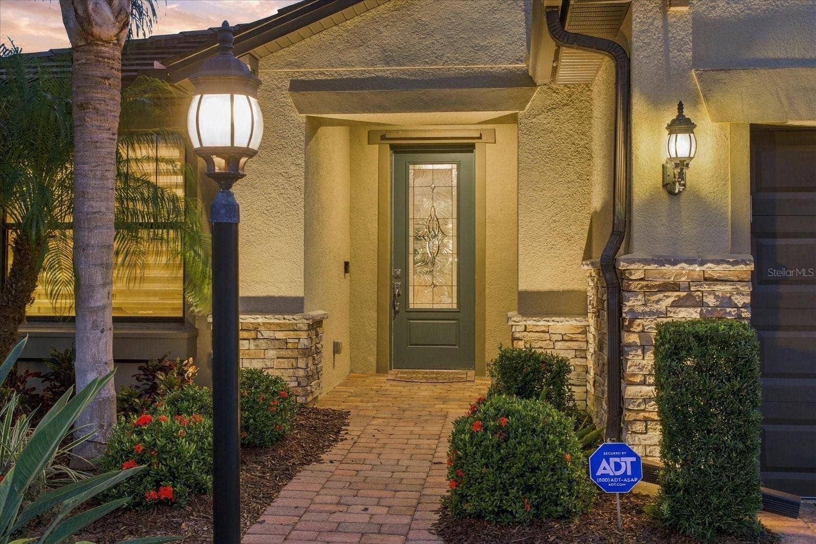6808 CHESTER TRAIL, Bradenton, FL 34202 6808 CHESTER TRAIL, Bradenton, FL 34202