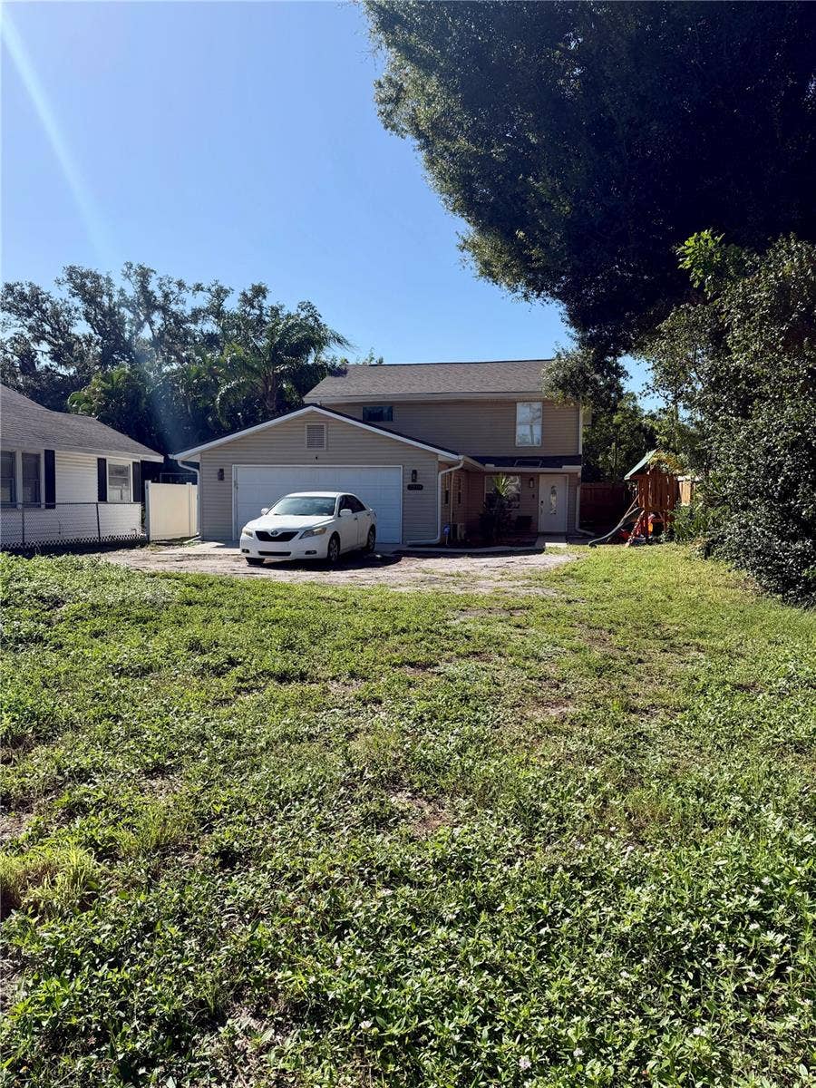 Property photo for 2219 12TH AVENUE W, Bradenton, FL