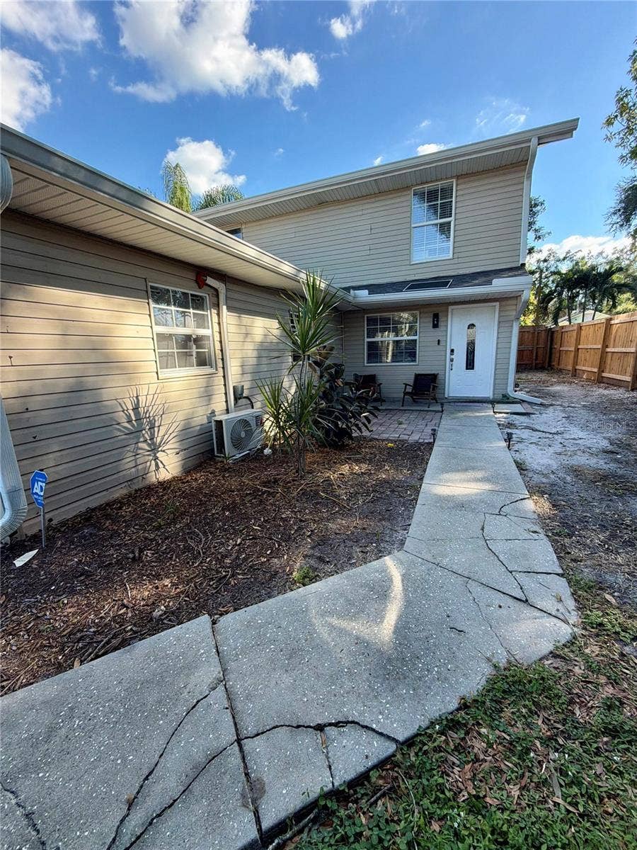 Property photo for 2219 12TH AVENUE W, Bradenton, FL