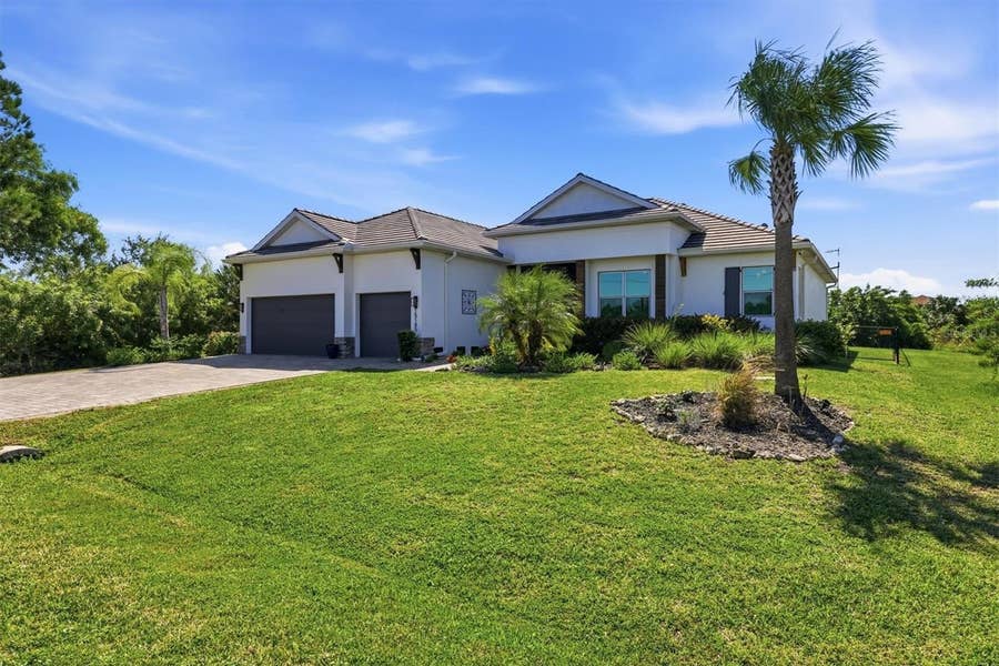 Property photo for 15185 HENNIPEN CIRCLE, Port Charlotte, FL