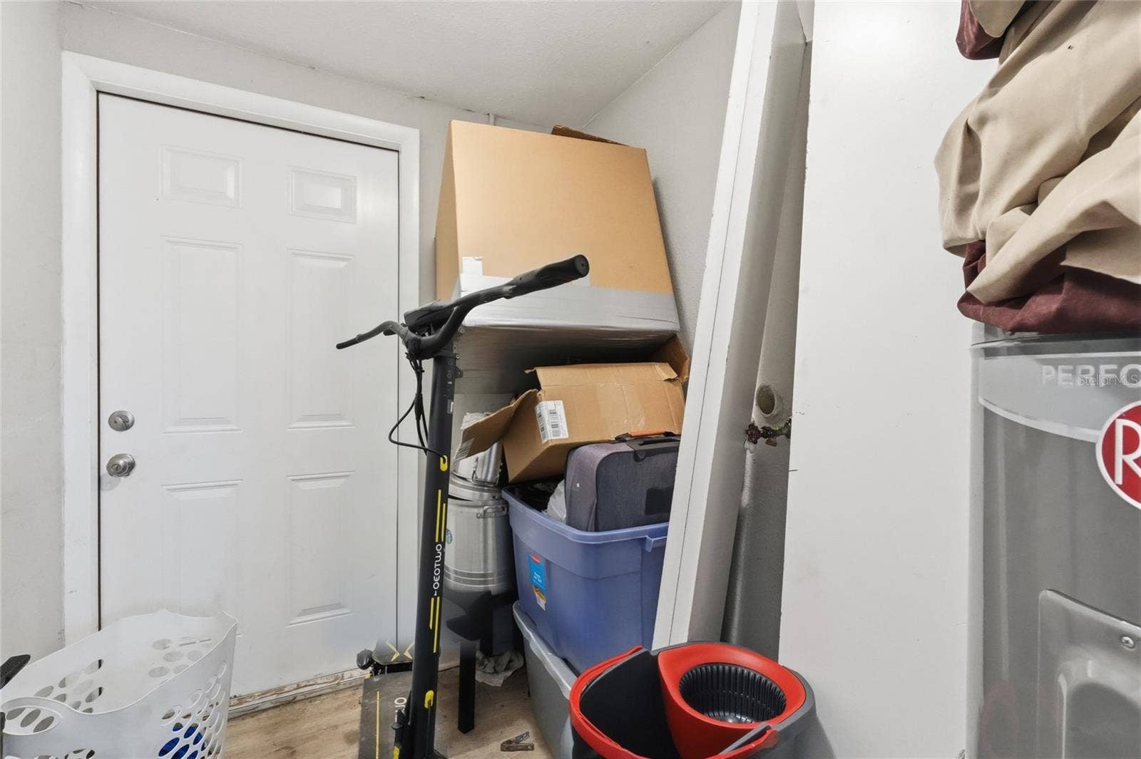 6116 10TH STREET E, Bradenton, FL 34203 6116 10TH STREET E, Bradenton, FL 34203