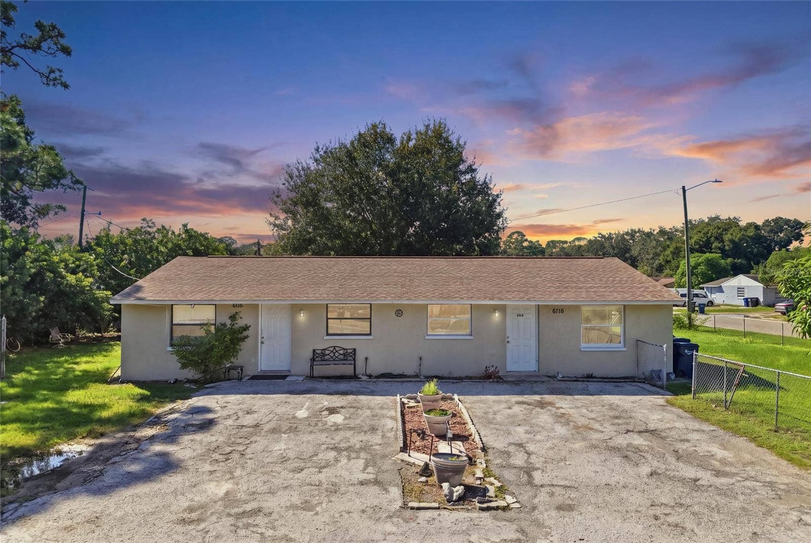 6116 10TH STREET E, Bradenton, FL 34203 6116 10TH STREET E, Bradenton, FL 34203
