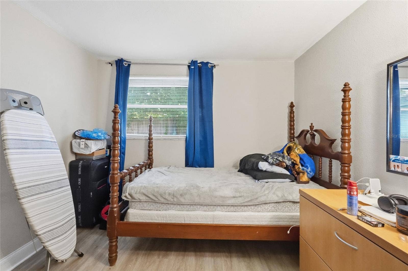 6116 10TH STREET E, Bradenton, FL 34203 6116 10TH STREET E, Bradenton, FL 34203