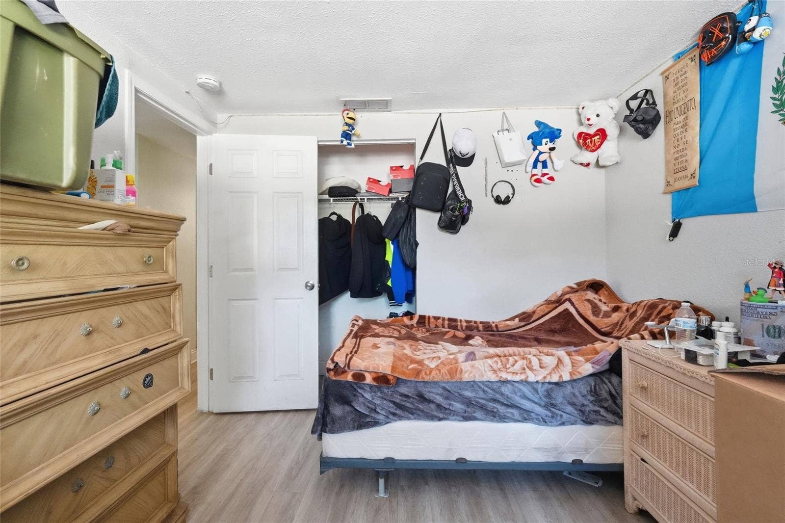6116 10TH STREET E, Bradenton, FL 34203 6116 10TH STREET E, Bradenton, FL 34203