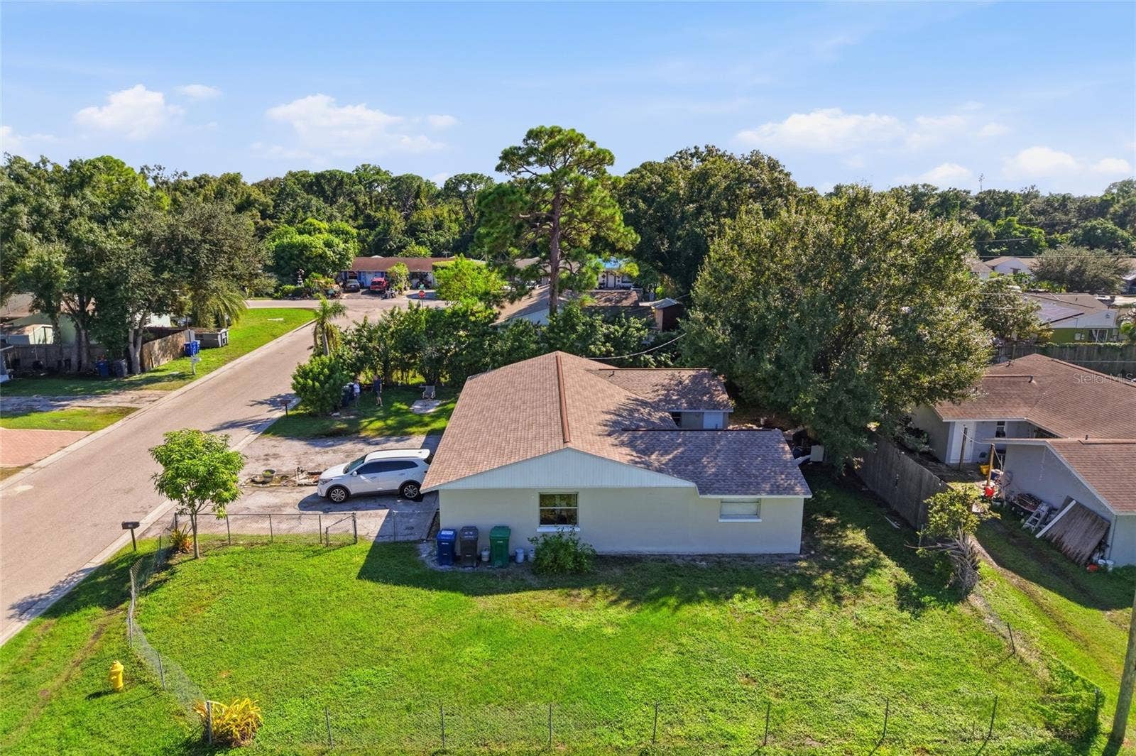 6116 10TH STREET E, Bradenton, FL 34203 6116 10TH STREET E, Bradenton, FL 34203