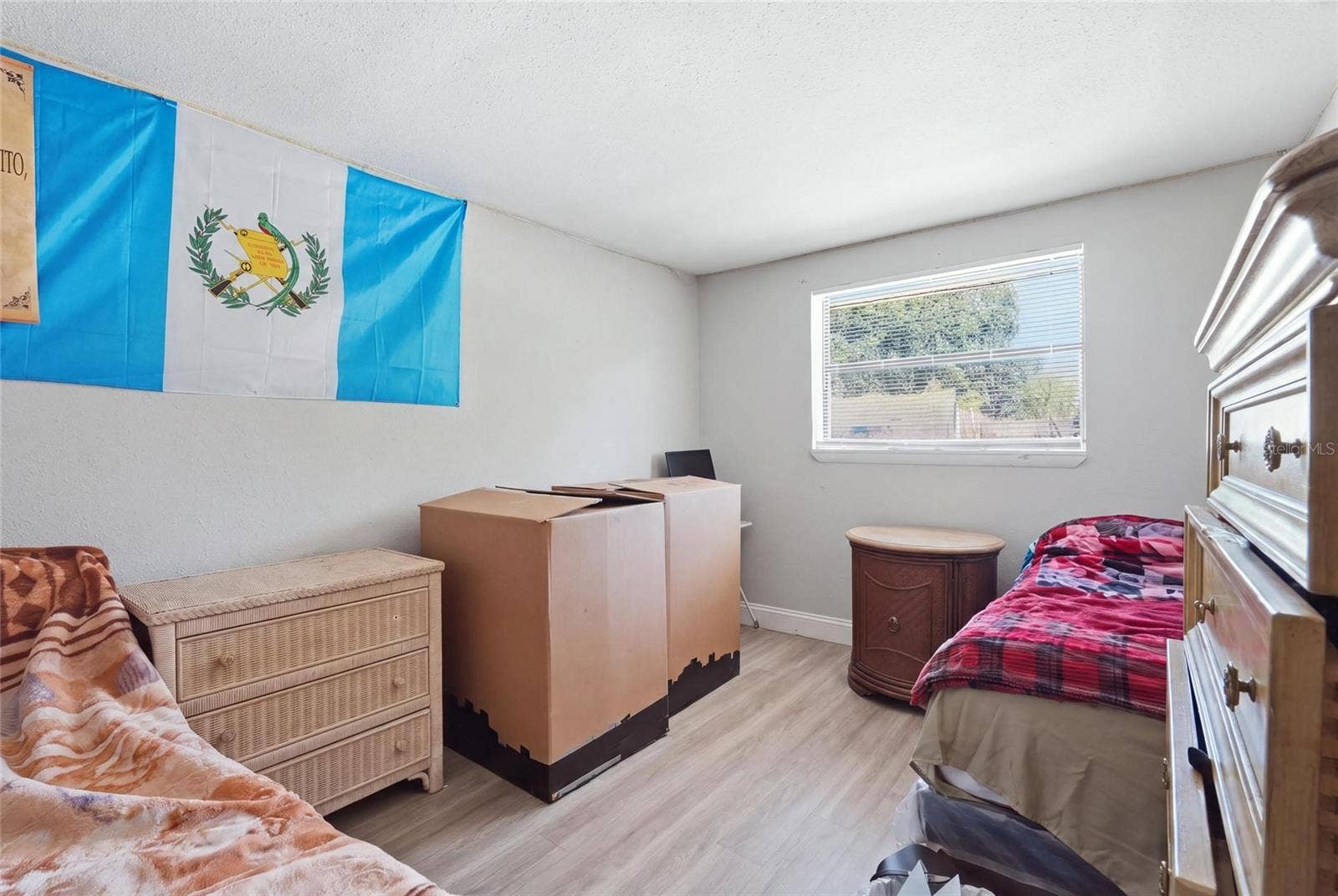 6116 10TH STREET E, Bradenton, FL 34203 6116 10TH STREET E, Bradenton, FL 34203