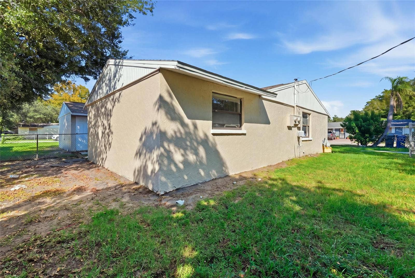 6116 10TH STREET E, Bradenton, FL 34203 6116 10TH STREET E, Bradenton, FL 34203