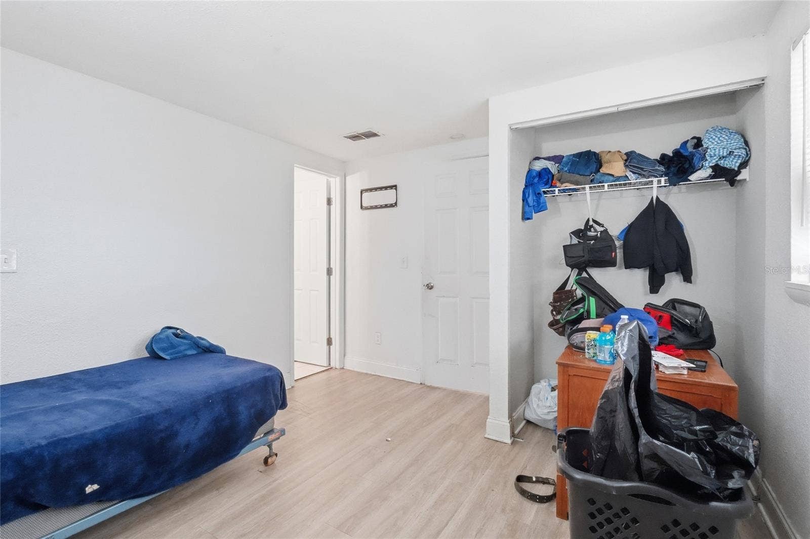6116 10TH STREET E, Bradenton, FL 34203 6116 10TH STREET E, Bradenton, FL 34203