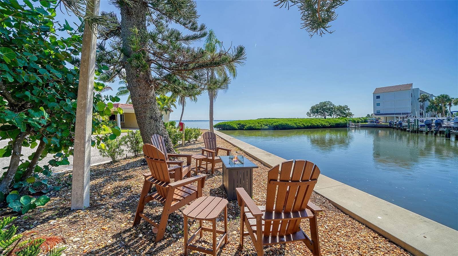 4800 GULF OF MEXICO DRIVE, #205, Longboat Key, FL 34228 Firepits Throughout the Community!