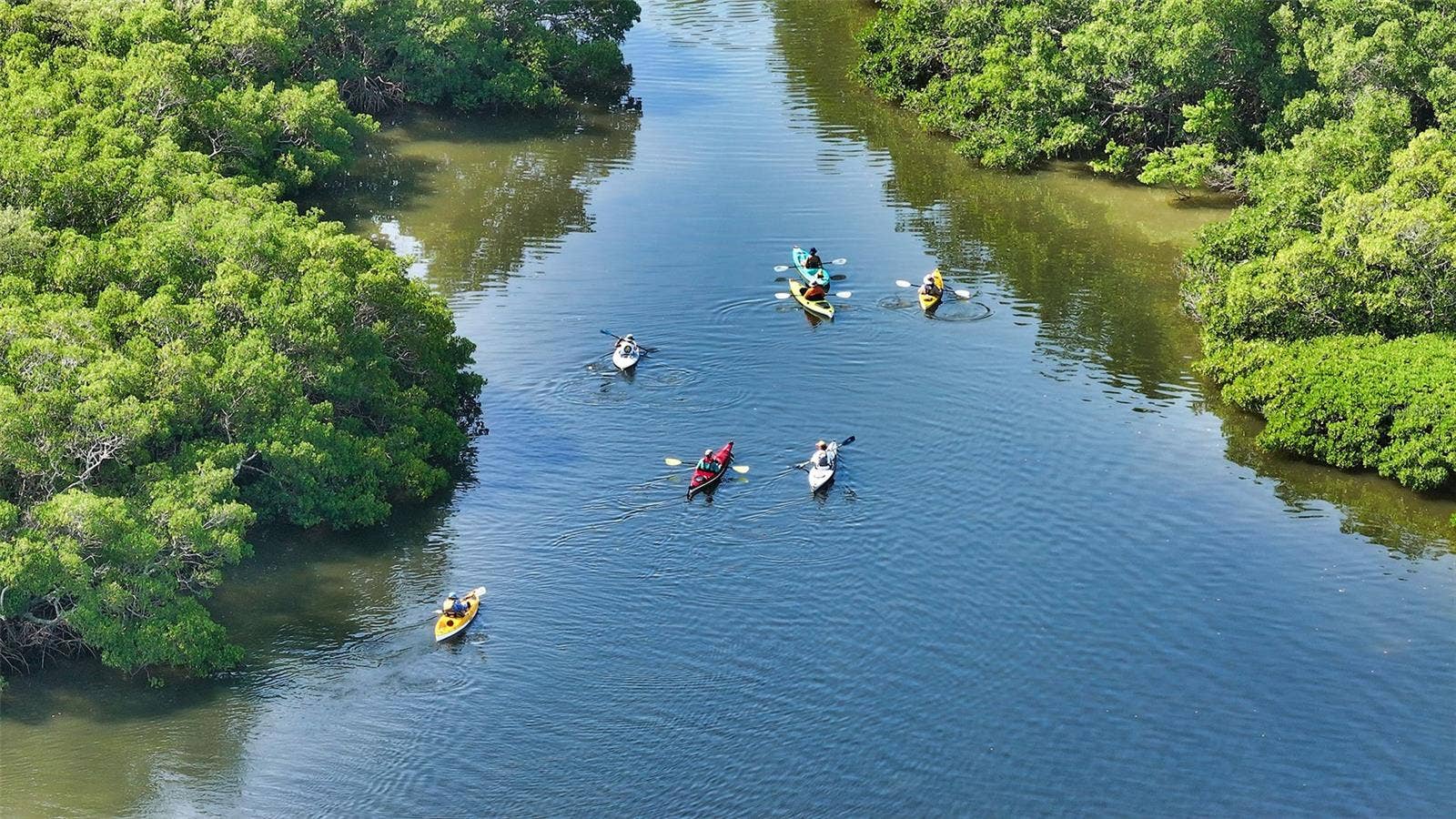 4800 GULF OF MEXICO DRIVE, #205, Longboat Key, FL 34228 Windward Bay Kayak Fun between "E" & "F" Buildings!