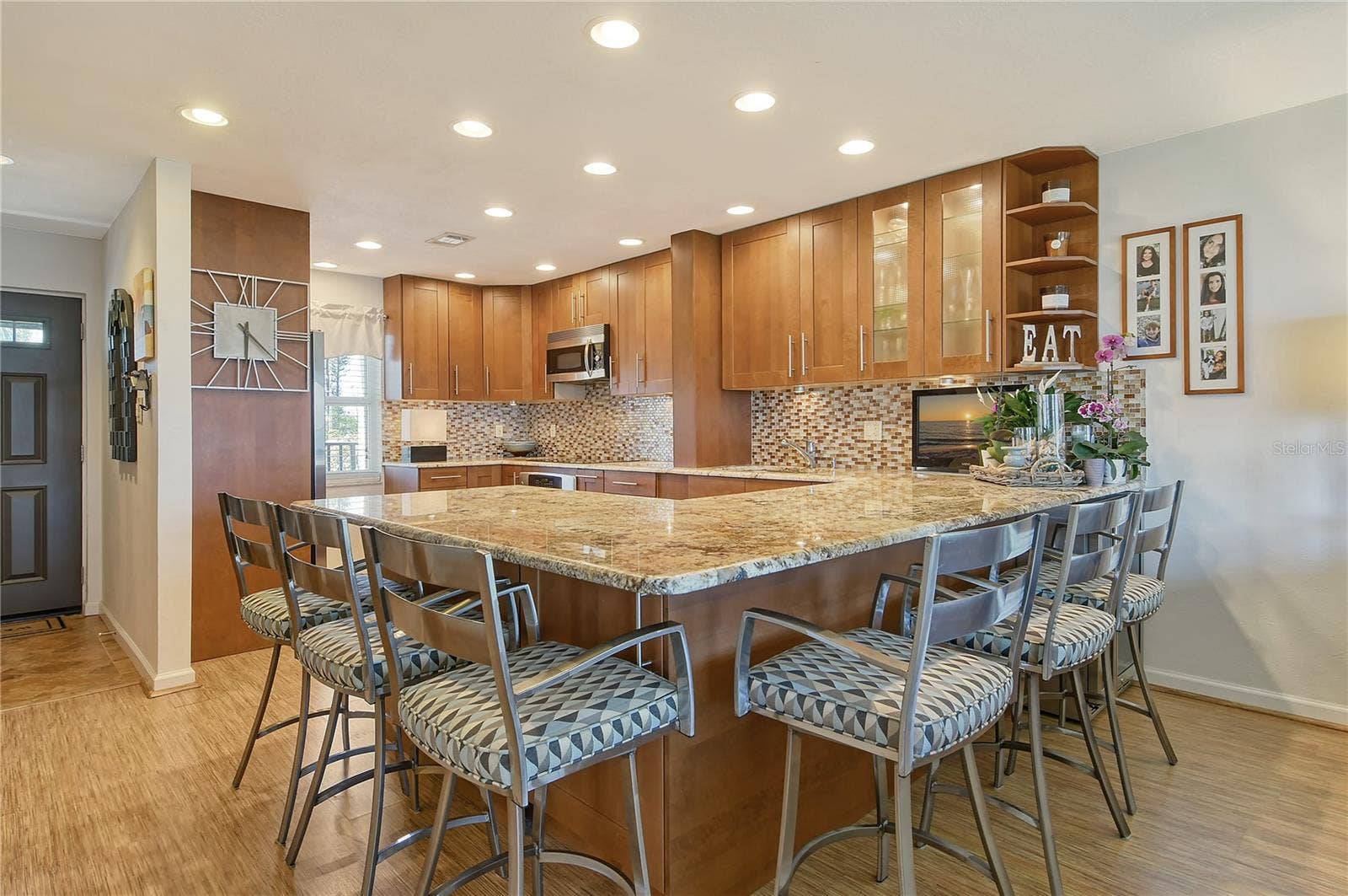 4800 GULF OF MEXICO DRIVE, #205, Longboat Key, FL 34228 Casual Dining with Island Seathing for Six!