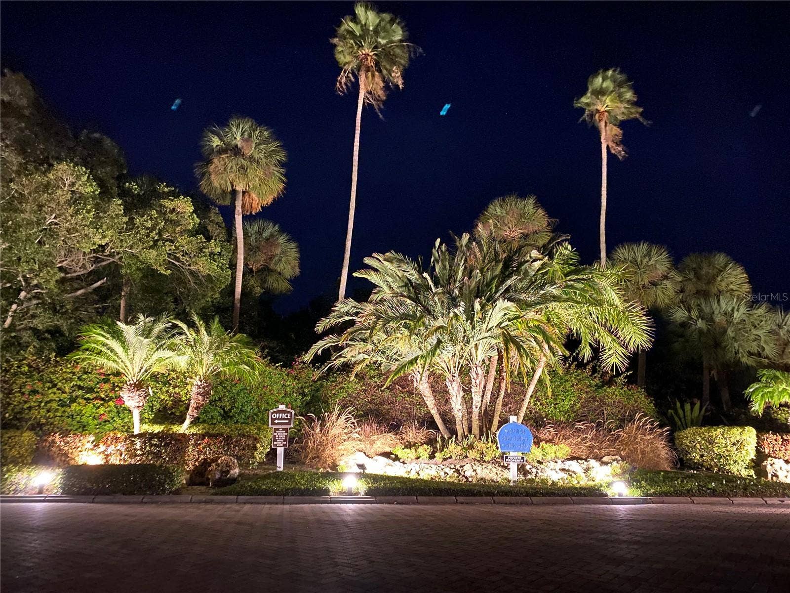4800 GULF OF MEXICO DRIVE, #205, Longboat Key, FL 34228 Windward Bay Entrance at Night!