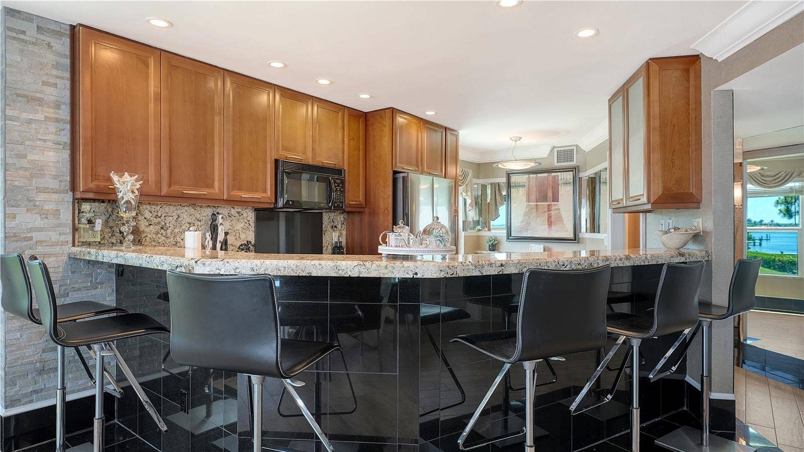 5320 GULF OF MEXICO DRIVE, #101, Longboat Key, FL 34228 5320 GULF OF MEXICO DRIVE, #101, Longboat Key, FL 34228