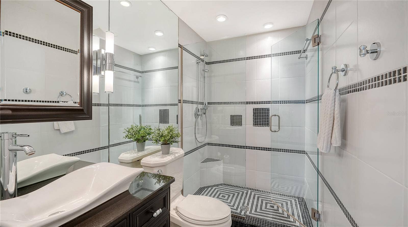 5320 GULF OF MEXICO DRIVE, #101, Longboat Key, FL 34228 5320 GULF OF MEXICO DRIVE, #101, Longboat Key, FL 34228