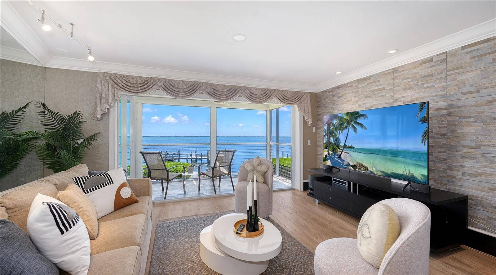 5320 GULF OF MEXICO DRIVE, #101, Longboat Key, FL 34228 5320 GULF OF MEXICO DRIVE, #101, Longboat Key, FL 34228