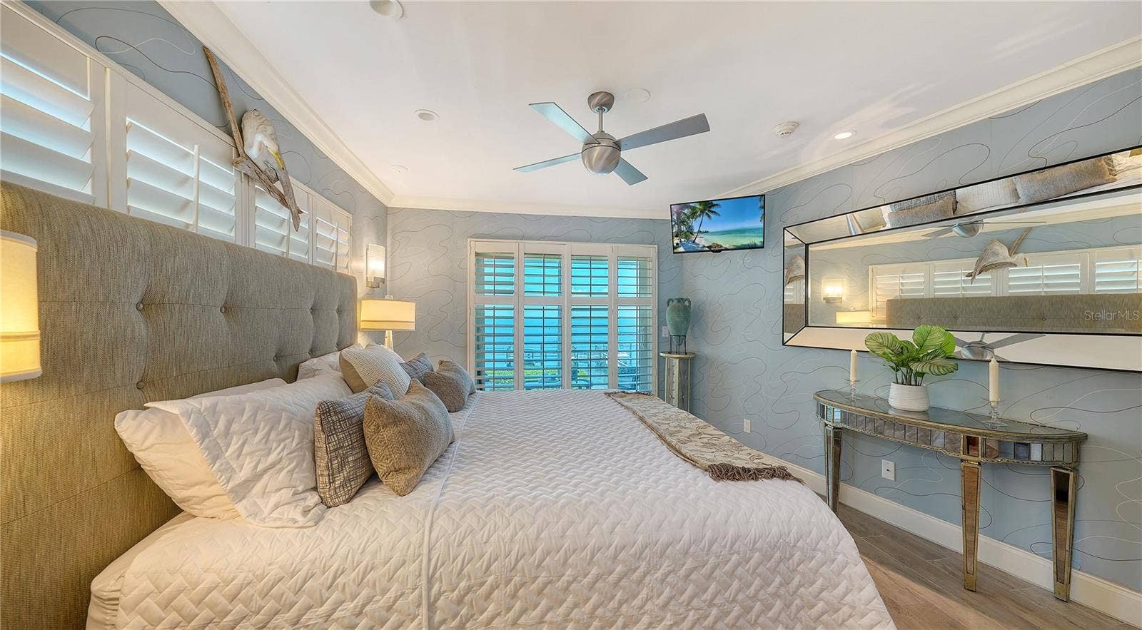 5320 GULF OF MEXICO DRIVE, #101, Longboat Key, FL 34228 5320 GULF OF MEXICO DRIVE, #101, Longboat Key, FL 34228