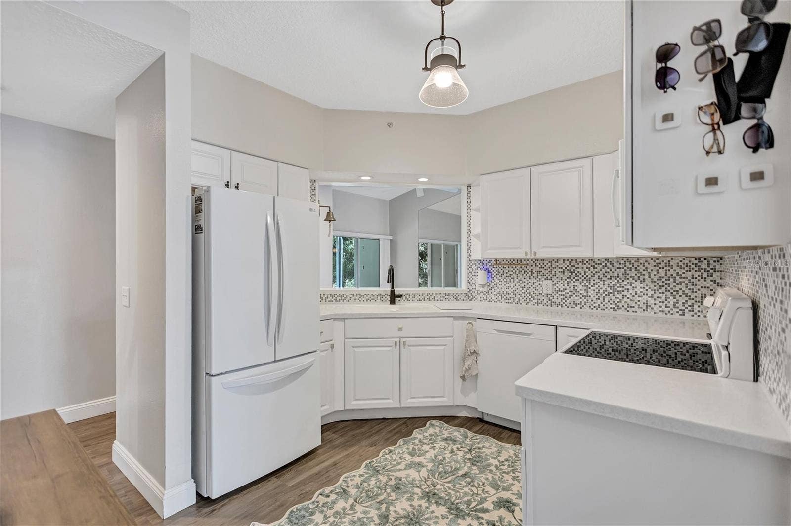5520 FAIR OAKS STREET, #19A, Bradenton, FL 34203 5520 FAIR OAKS STREET, #19A, Bradenton, FL 34203