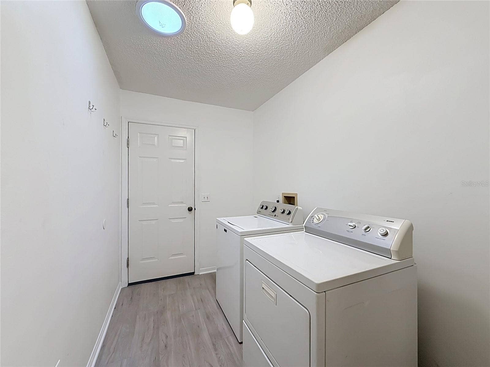 1607 COG HILL DRIVE, Lady Lake, FL 32159 1607 COG HILL DRIVE, Lady Lake, FL 32159